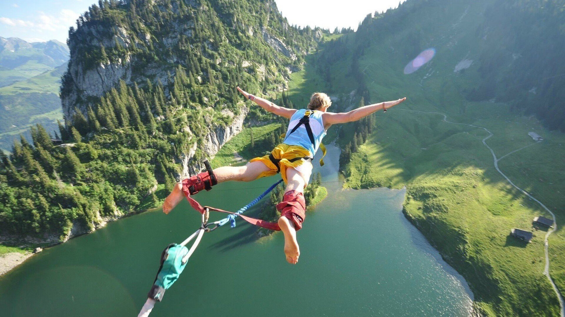 开云体育平台-绝杀之夜，泰山头槌定乾坤，阿森纳三连败陷深渊，绝杀之夜泰山头槌定乾坤，阿森纳三连败陷深渊
